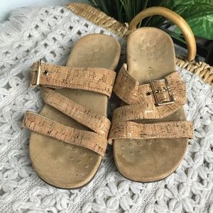 VIONIC Women's Skylar Sandals Size 7